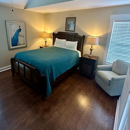 Cape Fear Vineyard And Winery Hotell Elizabethtown Exteriör bild