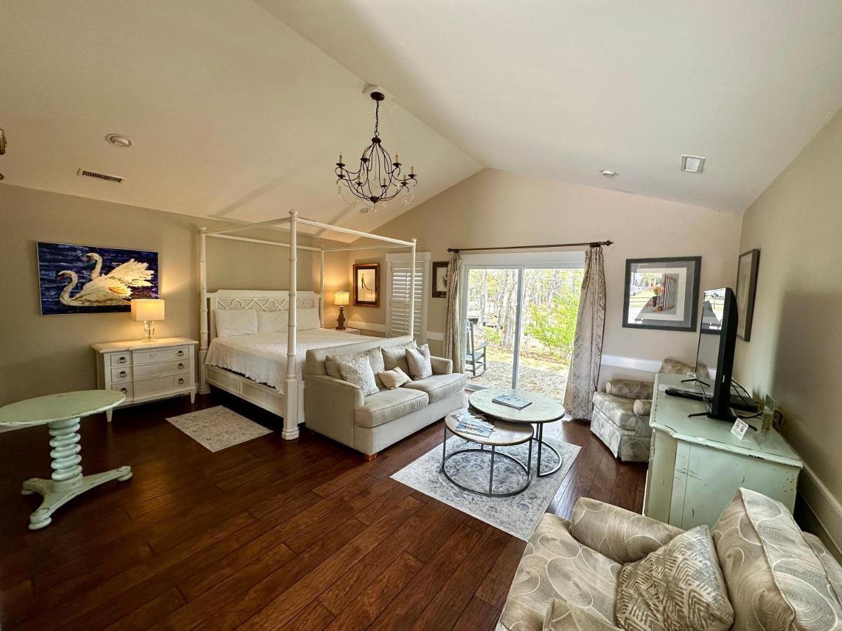 Cape Fear Vineyard And Winery Hotell Elizabethtown Exteriör bild