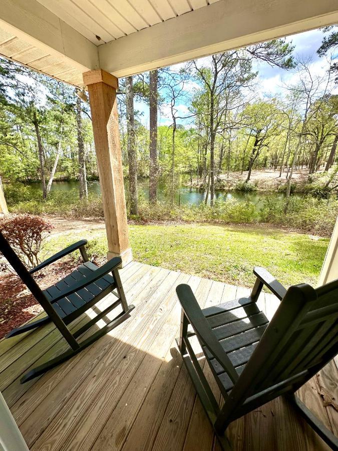Cape Fear Vineyard And Winery Hotell Elizabethtown Exteriör bild