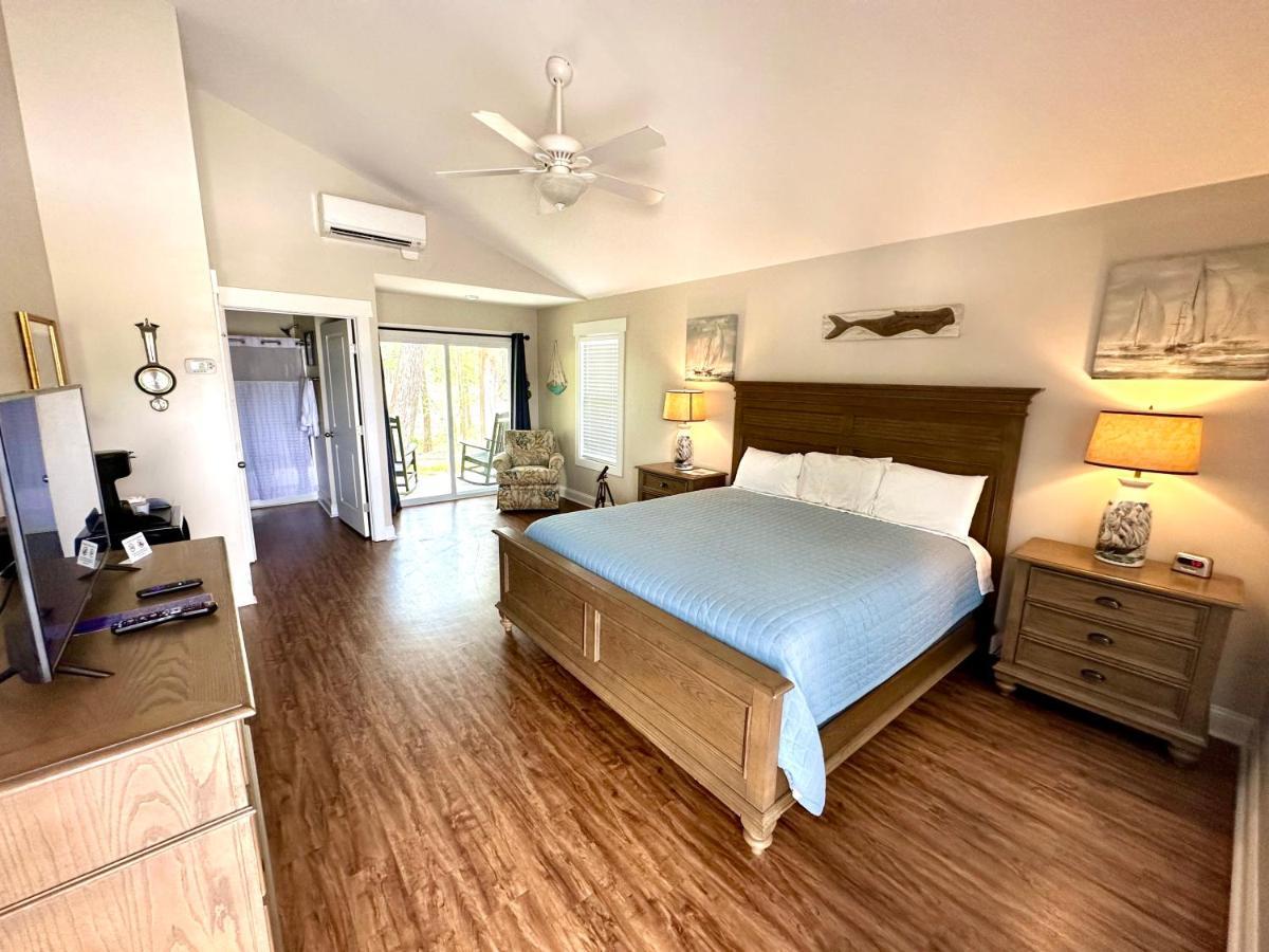 Cape Fear Vineyard And Winery Hotell Elizabethtown Exteriör bild