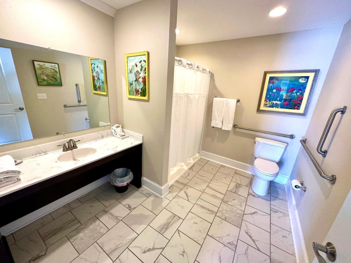 Cape Fear Vineyard And Winery Hotell Elizabethtown Exteriör bild