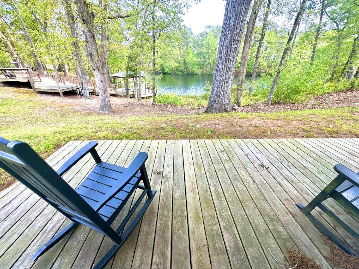 Cape Fear Vineyard And Winery Hotell Elizabethtown Exteriör bild
